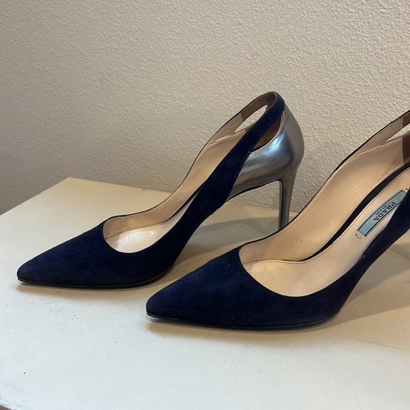 Prada Navi Blue & Silver Pumps - Picture 4 of 8